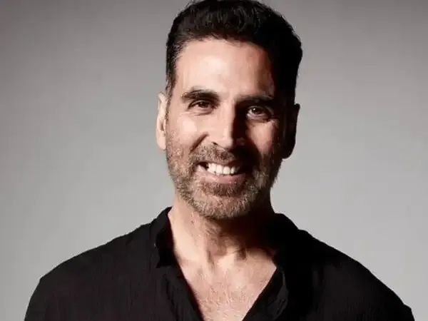 Akshay Kumar donates Rs 1 crore